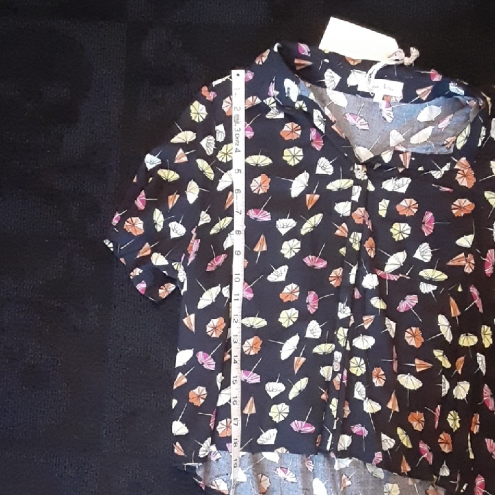 Colorful Umbrella Print Button-Up Shirt - Picture 5 of 6